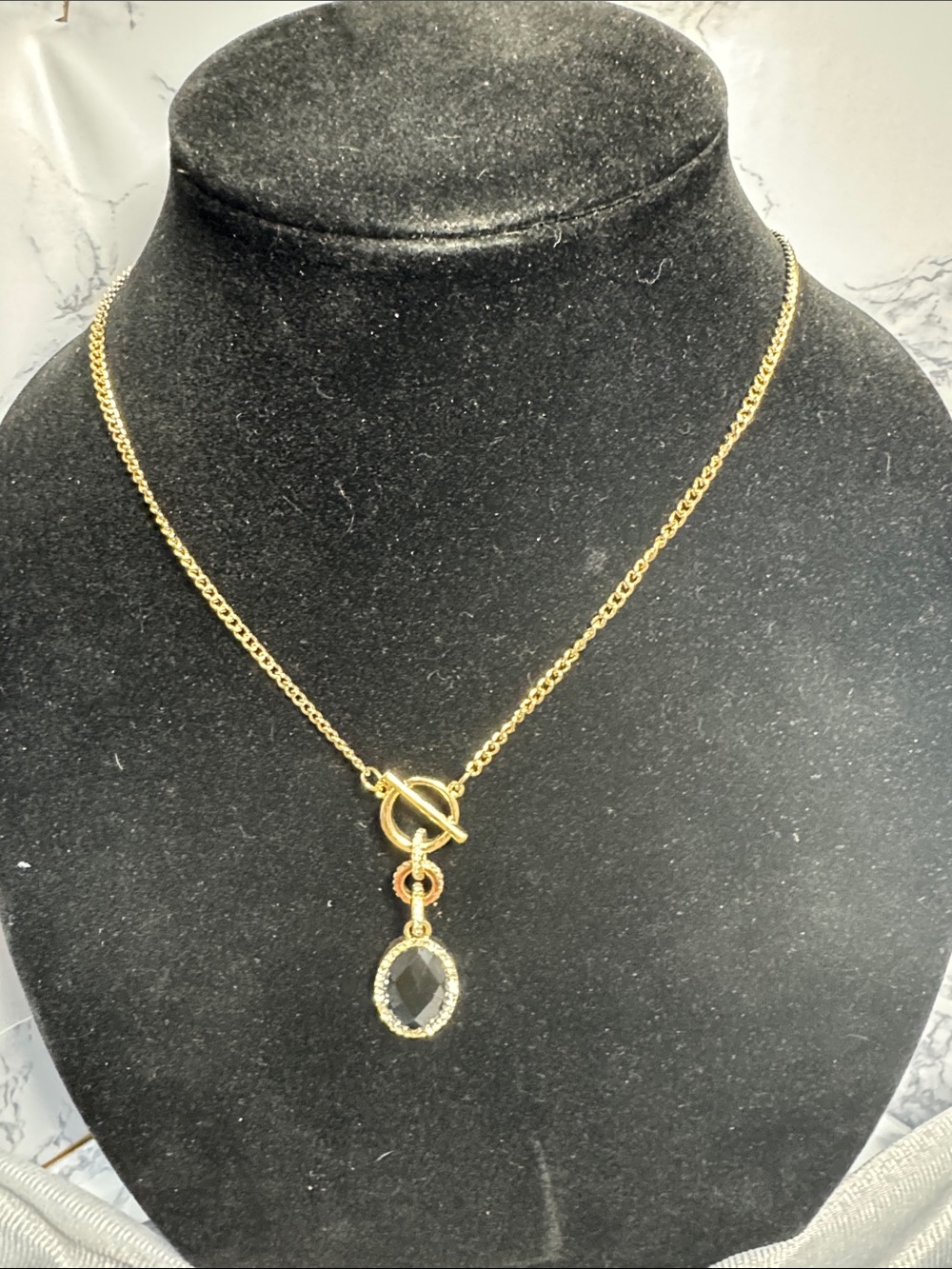 Laundry By Shelli Segal Gold Toggle Necklace with Black Pendant